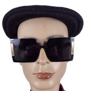 ELLURE SQUARE BLACK  PLACTIC SUNGLASSES # ELS 126